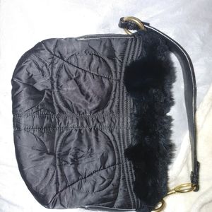 Black Coach shoulder Bag with fur